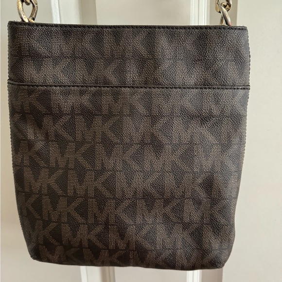 Micheal Kors Crossbody bag - Picture 6 of 14